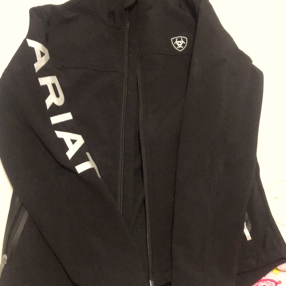black ariat jacket